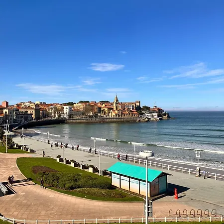 Boogalow Hostel Gijon